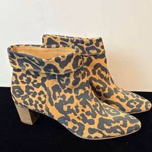 Lucky Brand Zaprika Leopard Animal Print Ankle Heeled Leather Boots Size 8M